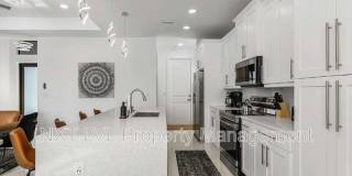 318 SE 15th Ter Gallery 10