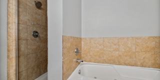 125 E 13TH Street Gallery 10
