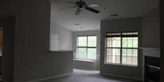 10998 KOMAN Circle Gallery 6