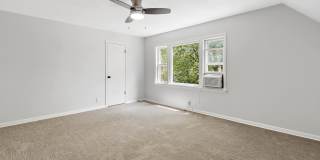 6844 N Ottawa Avenue Gallery 9