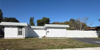 7811 NW 66th Ter Gallery 1