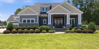 LUART MANOR – Luxury Furnished Short & Mid-Term Rental Gallery 1
