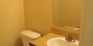 Spacious Townhouse Gallery 9