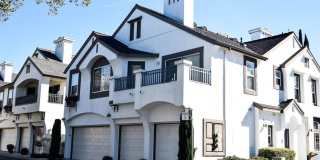2 Bedroom 2 Bath Condo with attached garage! Gallery 9