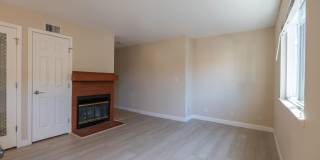 Excellent Santa Clara Location! Open Floor Plan! Granite Counters! Gallery 11