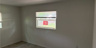 6 S Barbour Street Gallery 3