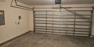 Brand New modern 3 Bed, 2 bath with 2 car garage in Palm Coast minutes from the Beach and shopping Gallery 21