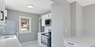 Charming 2 Bedroom Home located in Midtown! - Open house 9/9 4pm-5pm Gallery 12