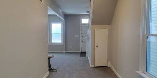 Remodeled rowhouse in Manchester Gallery 7