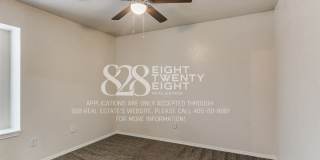 PRELEASING NOW FOR JULY 2026! Amazing 3 Bed/2.5 Bath/2-Car Garage Condo Minutes from Campus! Gallery 57