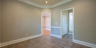 Room in 5 Bedroom Home at Feldspar Way Gallery 31