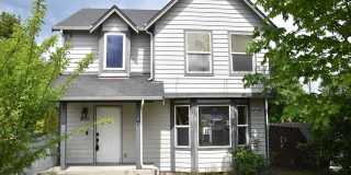 Modern Living with Private Oasis & Ample Storage Gallery 1