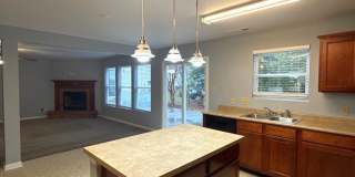 Must See 4 bedroom house! Gallery 7