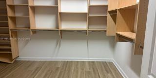 9601 Collins Ave Gallery 6