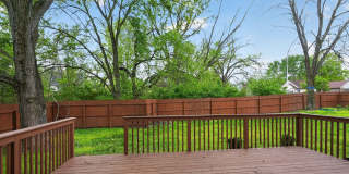 Spacious 4BR House in Columbia Gallery 9