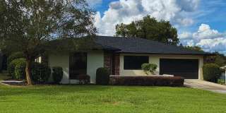 3BR/2BA Home with Pool & Screened Patio in South Lakeland 3BR/2BA Home with Pool & Screened Patio in South Lakeland Gallery 1