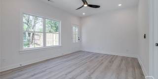 1619 Le Grand Street Gallery 11