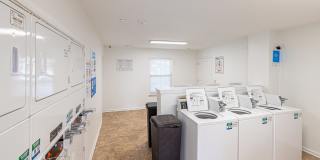 Hawk Ridge Apartments Gallery 19