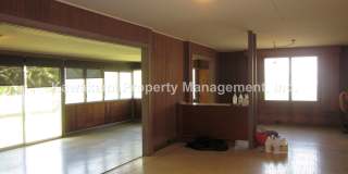 REDUCED rent until August 31!  Spacious, Single-Level Home on Large Lot in Desirable Niu Valley Gallery 9