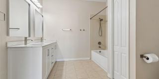3566 HIGH HAMPTON CIRCLE Gallery 25