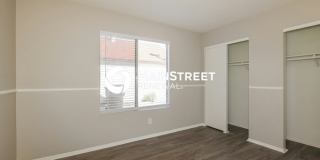 5514 West Joan De Arc Avenue Gallery 12