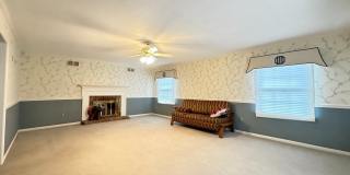 56 CANDLEWICK Drive Gallery 13