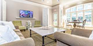White Oak Gallery 23