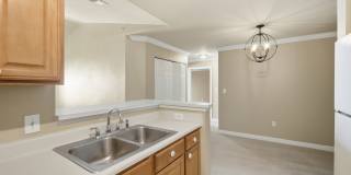 Spacious 2-Bedroom Condo with Sunroom & Resort-Style Amenities! Gallery 7