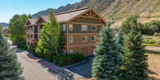 Three Bedroom Condo on the River Gallery 1