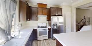 4 bedroom 3 bath Fairway Canyon Home Gallery 17