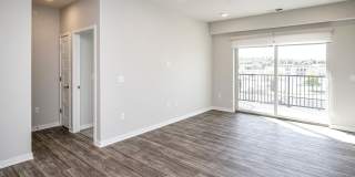 148th Place Apartments Gallery 32