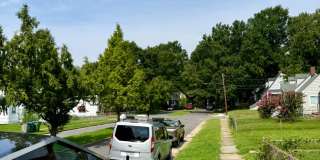 2 bed house on Rva Northside!  Central hvac, hardwoods,all electric, lots of parking, laundry, Gallery 6