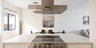 Welcome to 1823 N Fuller Ave 2 bed + 2.5 bath townhouse - where luxury meets serious style Gallery 10