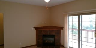 NEW LISTING 2 bedroom, 2 bath condo in North Liberty NEW LISTING 2 bedroom, 2 bath condo in North Liberty Gallery 3