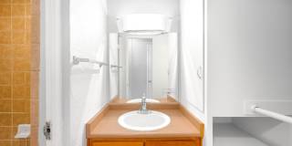 Roomy Studio With Views Of The Capitol Gallery 9