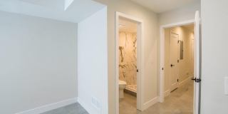 2147 N FRANKLIN Street Gallery 11