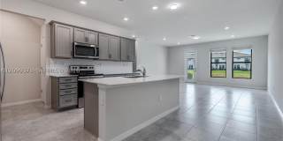 2126 Appleton Cir N Gallery 1