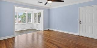 115 Peachtree Memorial Drive NW Gallery 21