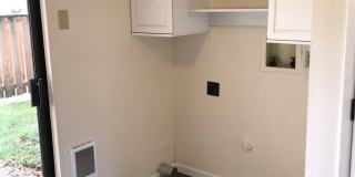 Brookshore Apartments Gallery 16