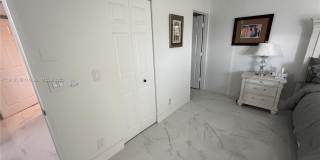 7290 Kinghurst Dr Gallery 27