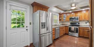 9405 CHATTEROY Place Gallery 11