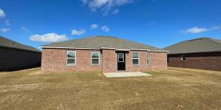 Conrad Farms Living — 3-Bedroom | 2-Bath Home with Open Layout & NO HIDDEN FEES Gallery 19