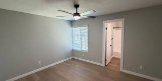 The James Apartments Gallery 18