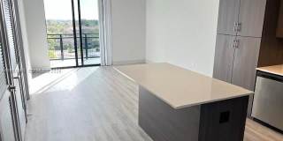 Metropolitan at Coral Square Gallery 13