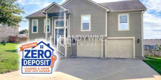 803 Southwest Hilltop Court Gallery 1