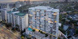 10501 Wilshire Boulevard 10501 Wilshire Boulevard Gallery 1