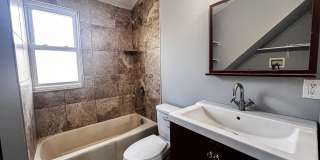 39 Lander Street unit: 3Rd Floor Gallery 8