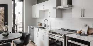 Stunning one bedroom unit in The Wedgewood section of town. Gallery 13