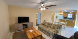 SEASONAL RENTAL or ANNUAL LEASE in The Village of Duval 2 Beds, 2 Bath + den home, Pets OK. Gallery 12