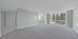 660 ISLAND Way Gallery 3